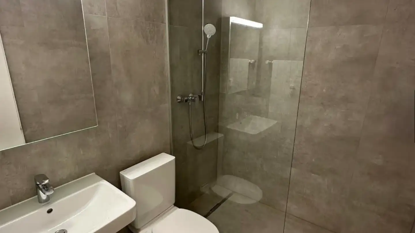 Apartment for rent - Rue De La Raffinerie 1, 2000 Neuchâtel - Photo 4