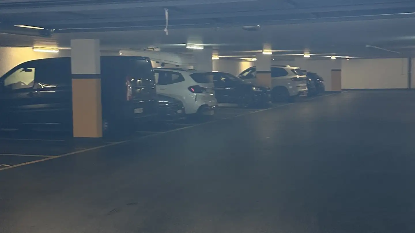 Parcheggio esterno in affitto - Dynamostrasse 15, 5400 Baden - Photo 3
