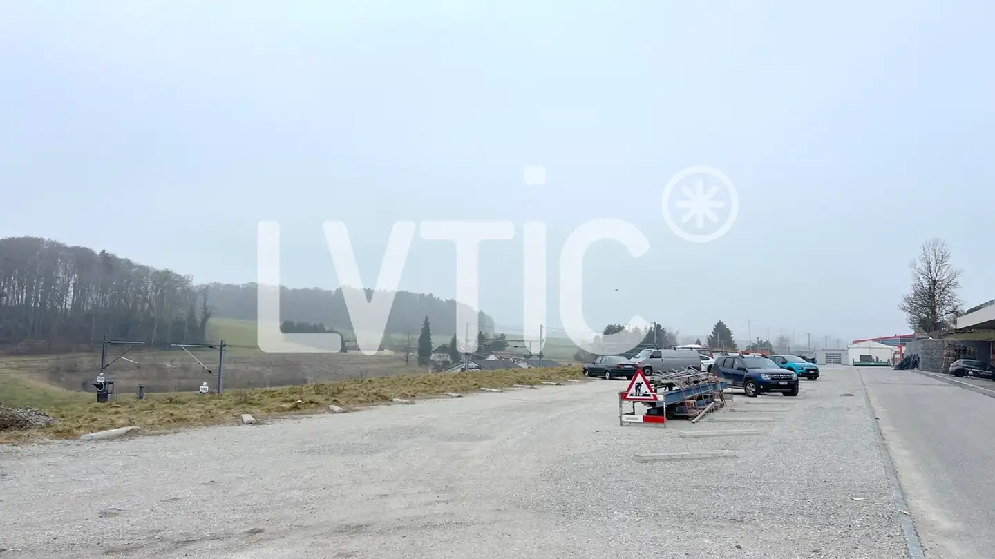 Industrial building plot for rent - 1754 Avry-sur-Matran - Photo 2