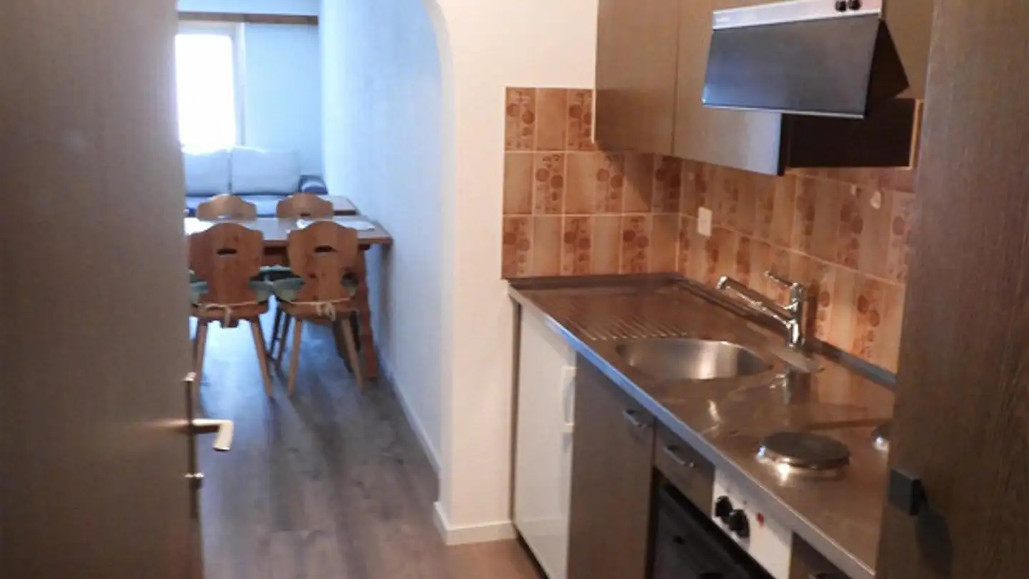 Furnished apartment for rent - Bobbahnstrasse 10, 7270 Davos Platz - Photo 2