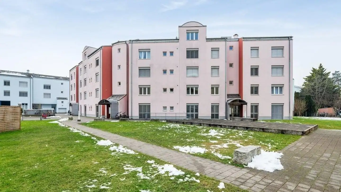 Penthouse for rent - Bahnhofstrasse 14b, 4852 Rothrist