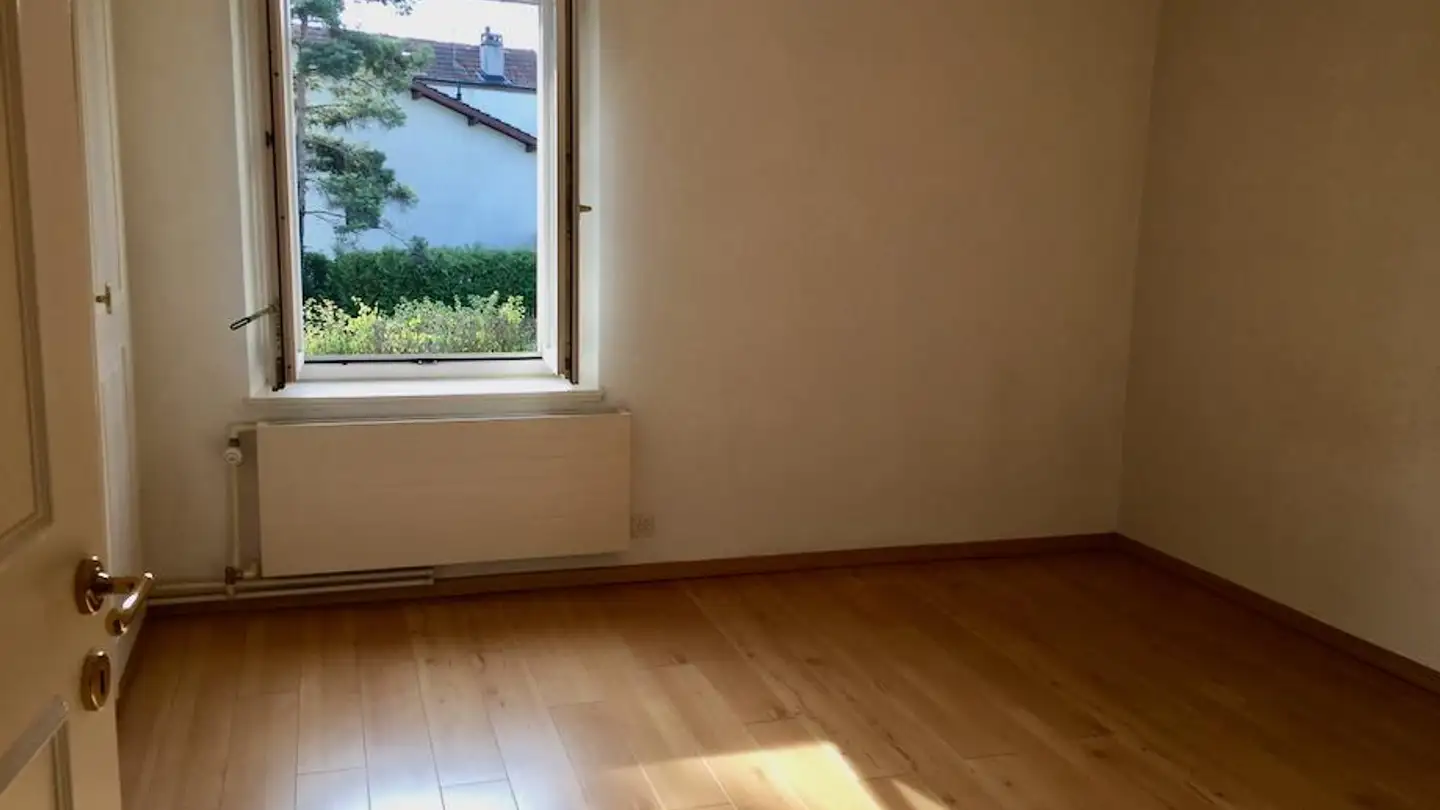 Stepped house for rent - 1293 Bellevue - Photo 4