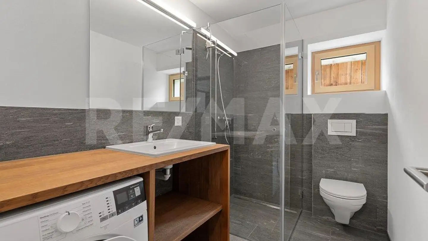 Wohnung kaufen - 7173 Surrein - Foto 4