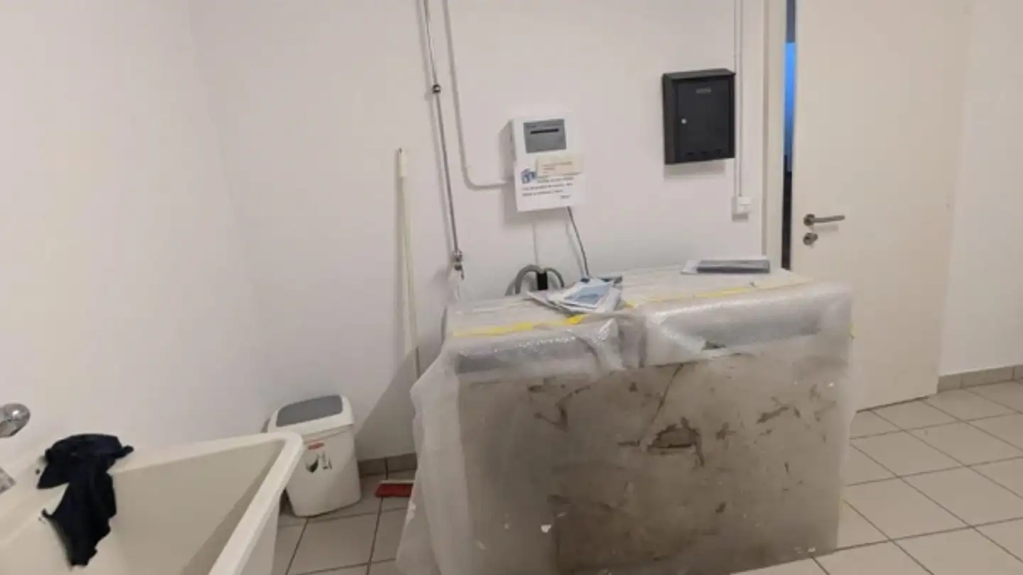 Mixed-use building for rent - Route André-Piller 15, 1762 Givisiez