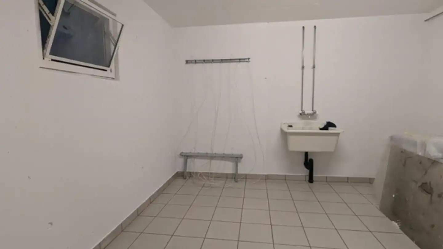 Edificio ad uso misto in affitto - Route André-Piller 15, 1762 Givisiez - Photo 2