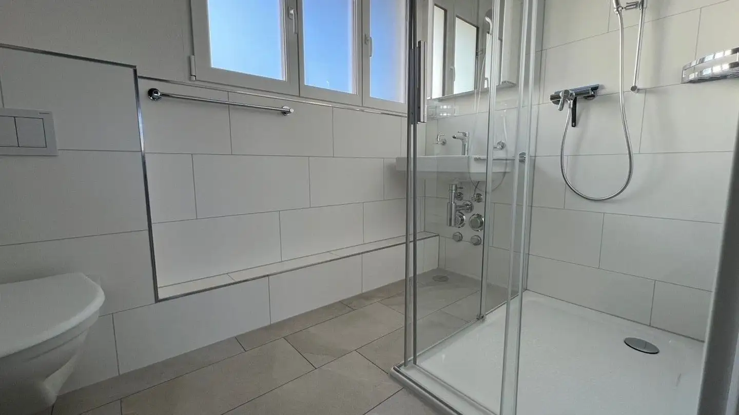 Dachgeschosswohnung mieten - Reutgasse 19, 8406 Winterthur - Foto 4