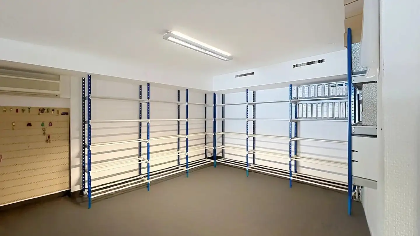 Office space for sale - 1820 Montreux - Photo 4
