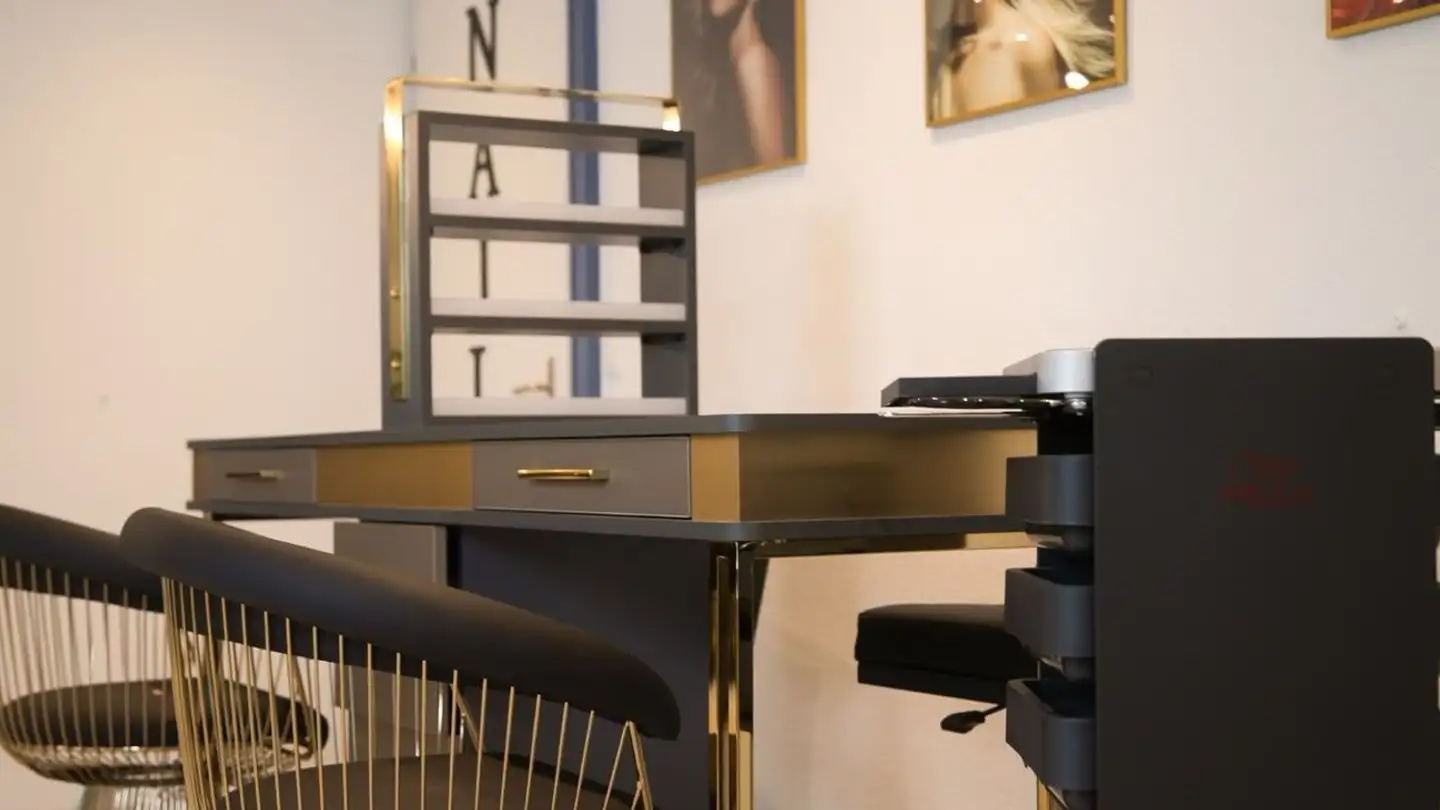 Commercial for rent - 8906 Bonstetten