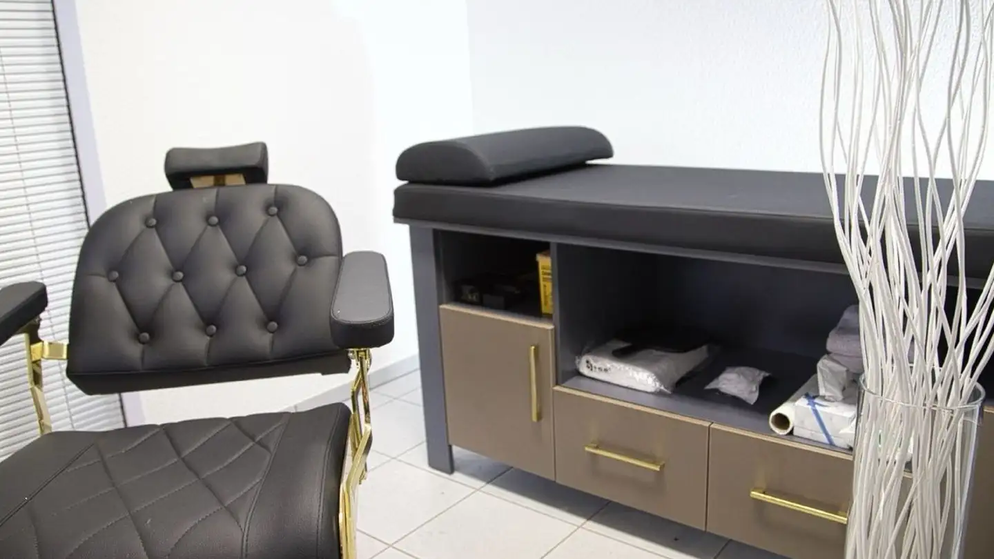 Commercial for rent - 8906 Bonstetten - Photo 2