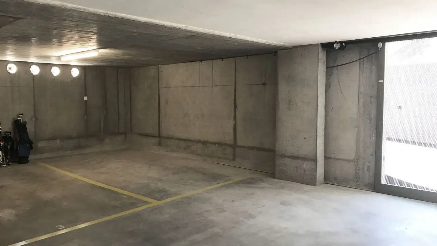 Parcheggio esterno in affitto - Kreuzgasse 65, 7000 Chur