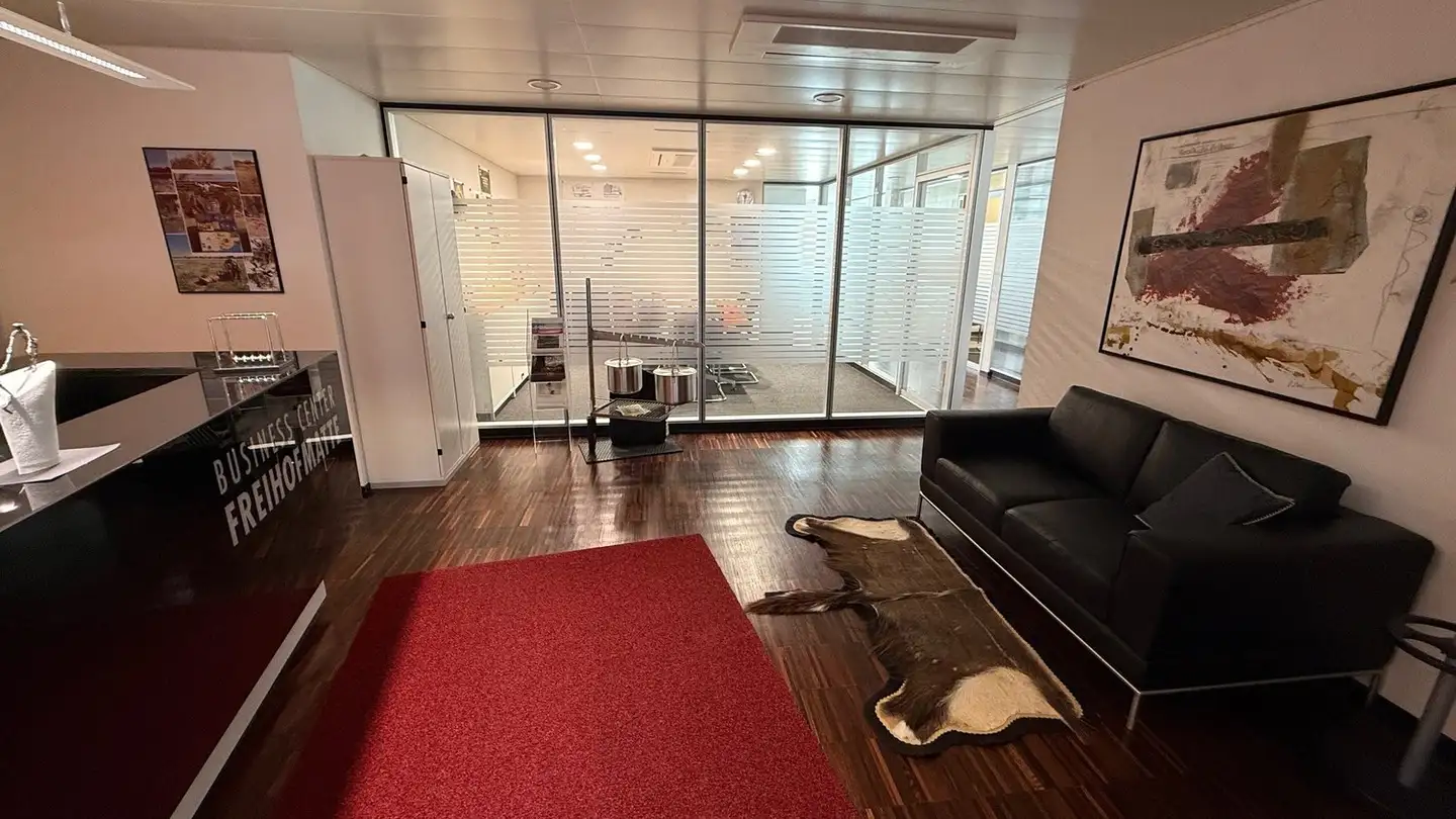 Office space for rent - Etzelblickstrasse 1, 8834 Schindellegi - Photo 3