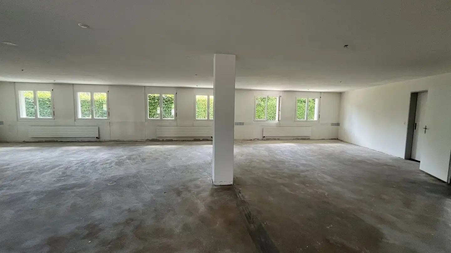 Gewerbe mieten - Holzwiesstrasse 1, 8645 Jona