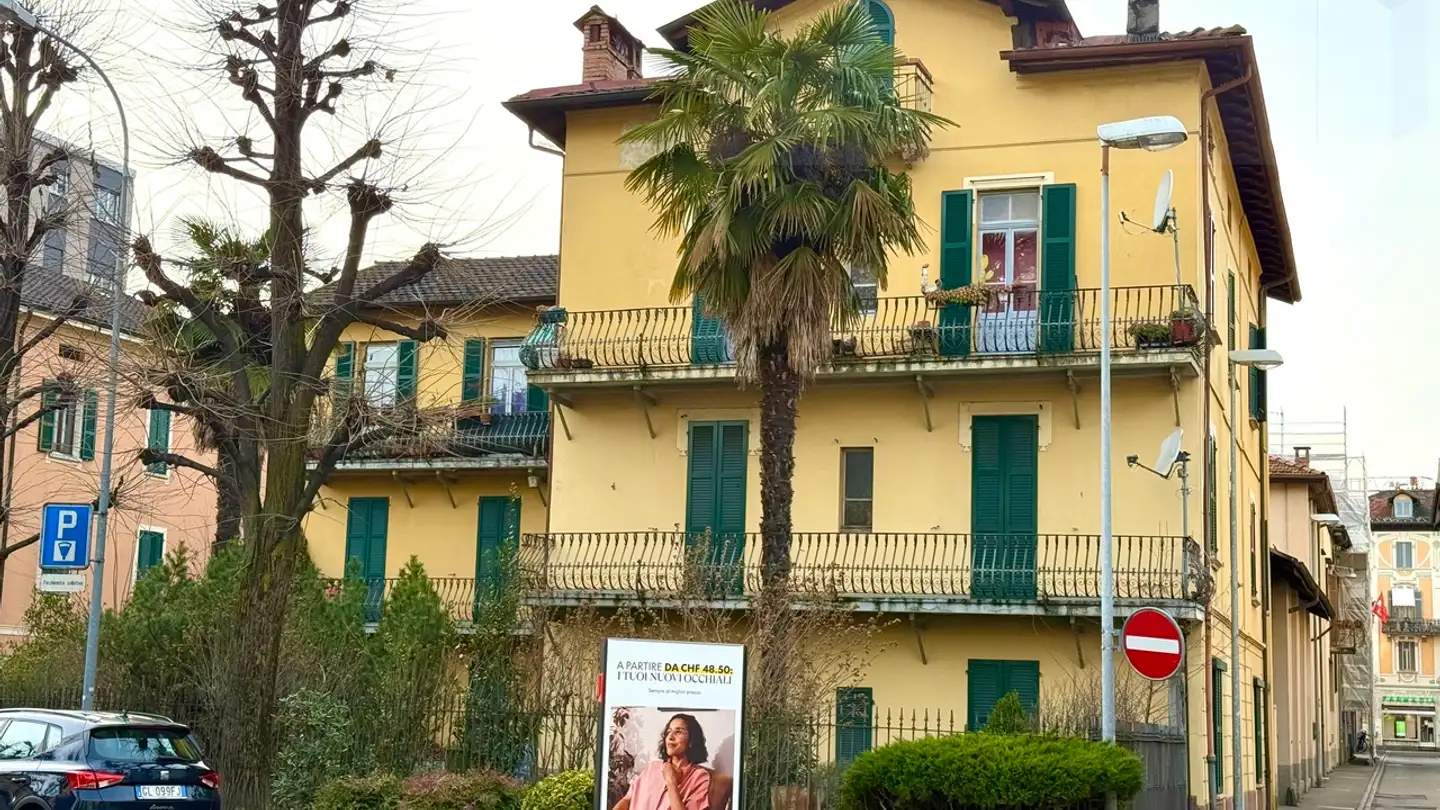 Mehrfamilienhaus kaufen - Via Simone Cantoni 8, 6830 Chiasso - Foto 2
