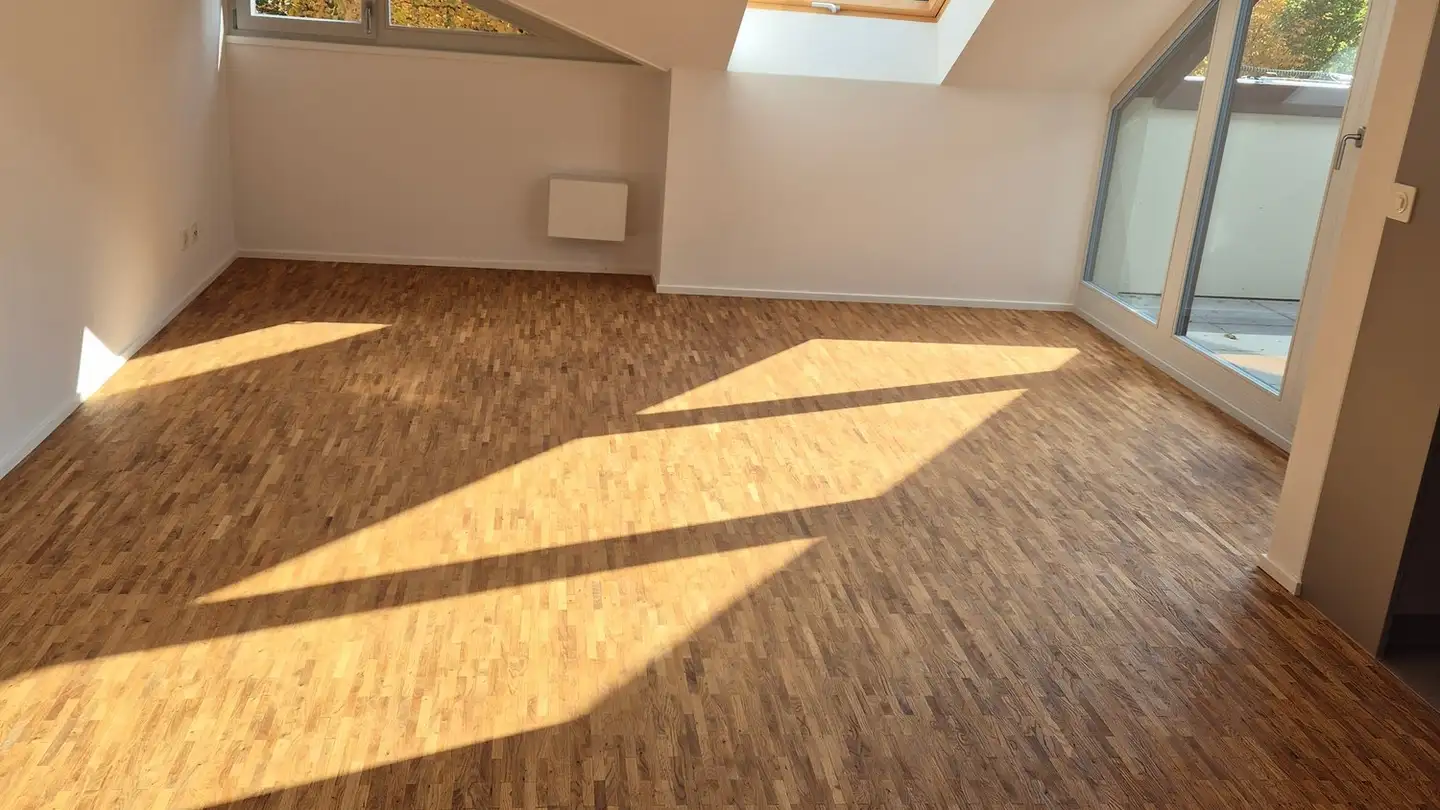 Attic flat for rent - Chemin De L'évêché / Bischofkänelweg 5, 2504 Biel/Bienne - Photo 2