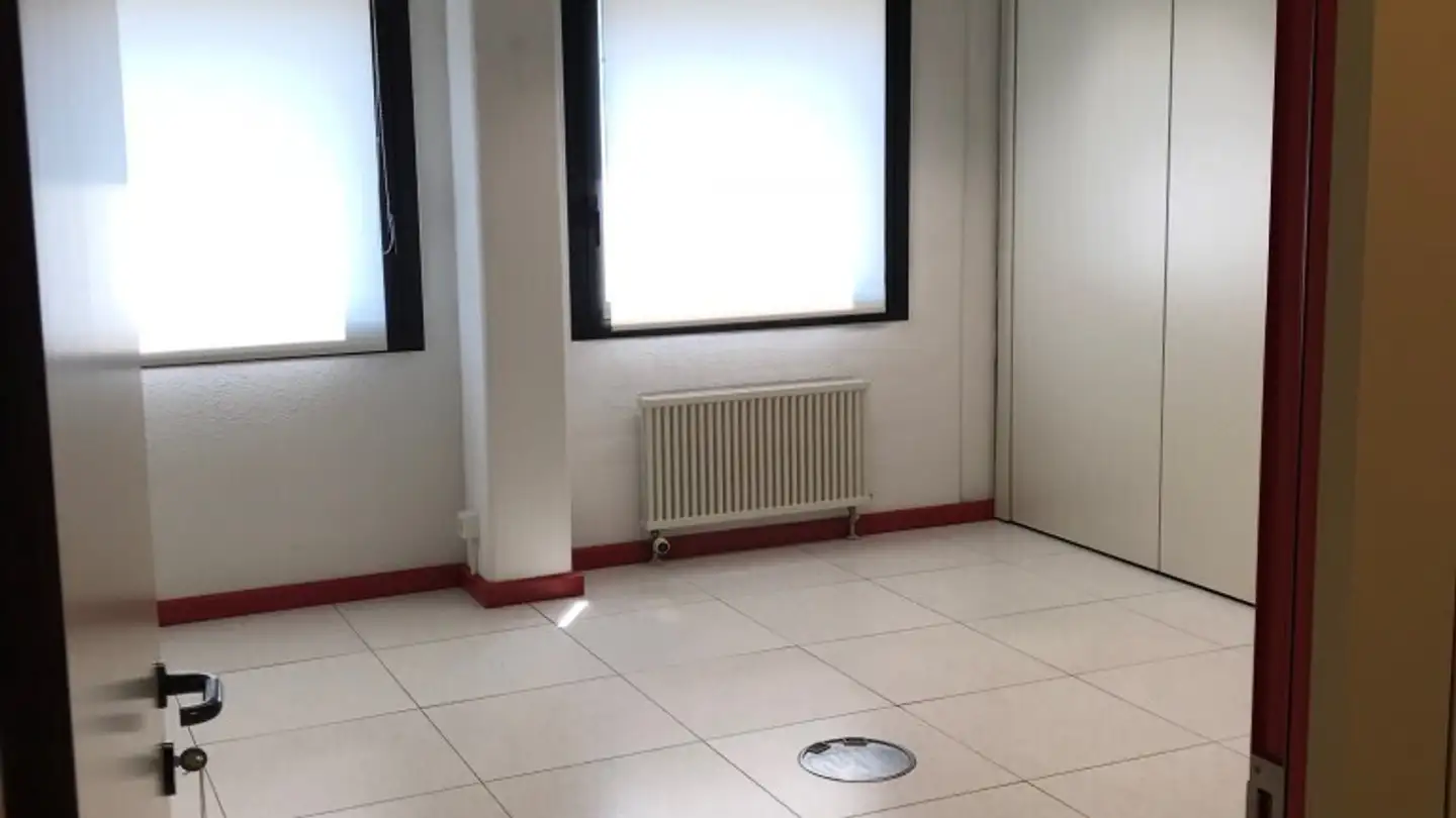 Commerciale in affitto - Via San Gottardo 46, 6593 Cadenazzo - Foto 4