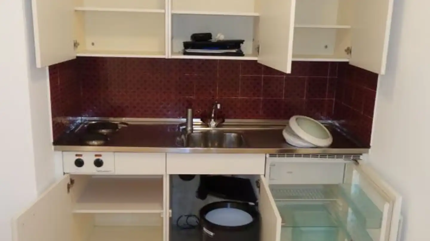 Studio for rent - Rue Des Maréchaux / Schmiedengasse 18, 2502 Biel/Bienne - Photo 4