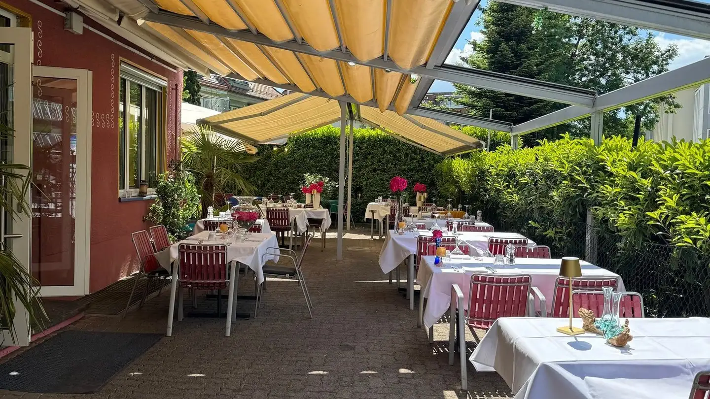 Restaurant for rent - Hofwiesenstrasse 188, 8057 Zürich