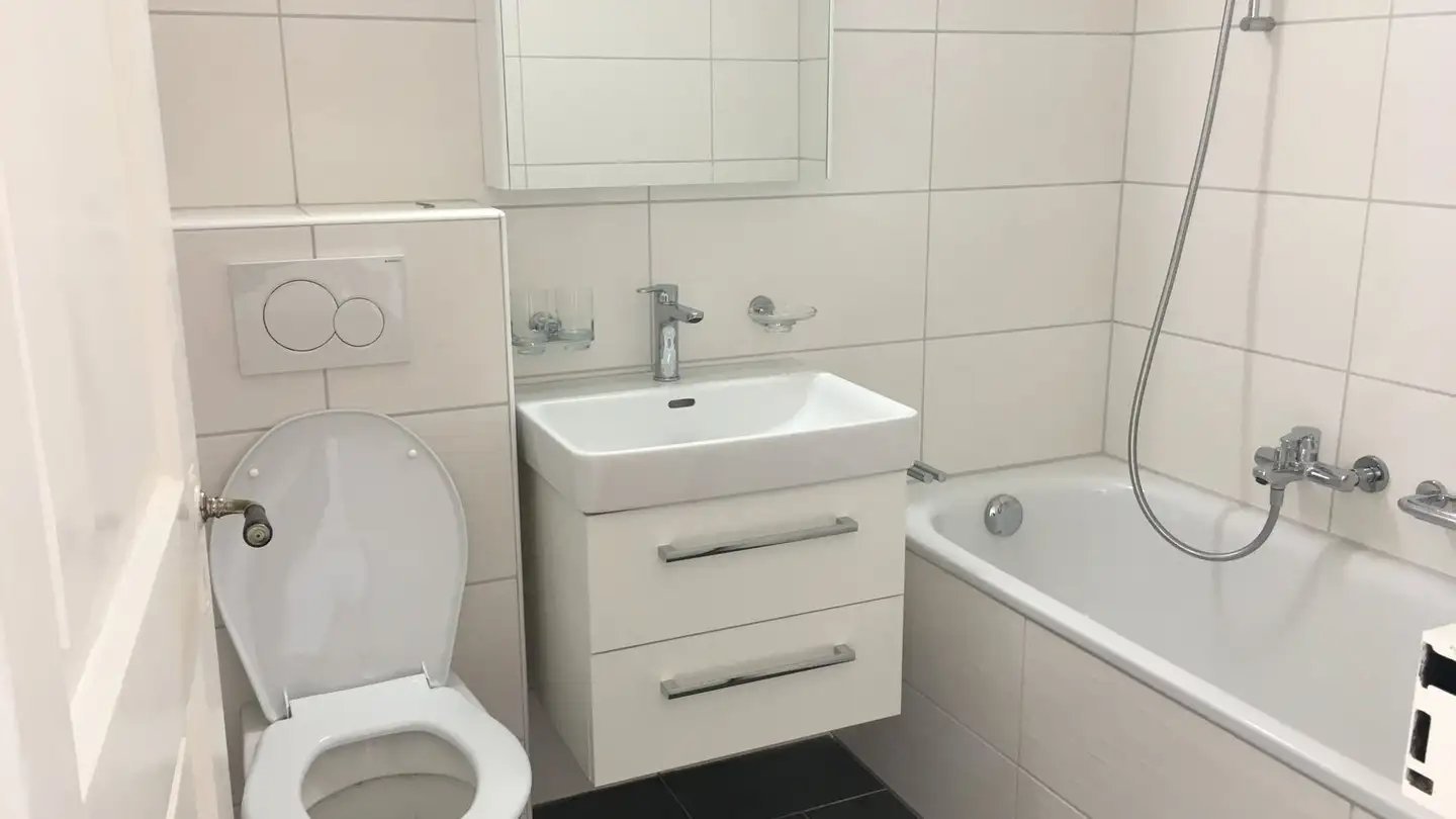 Apartment for rent - 2000 Neuchâtel - Photo 2