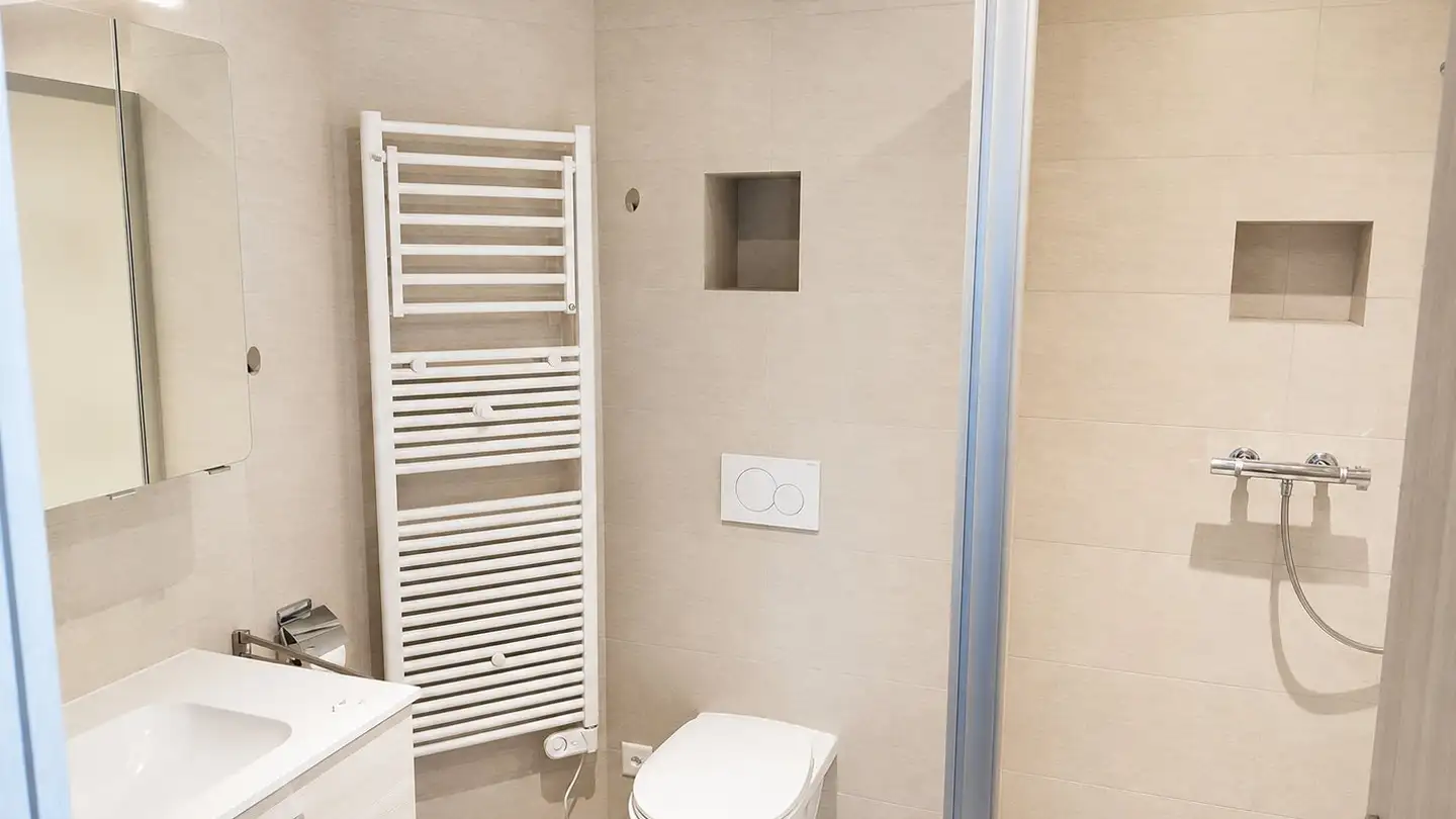 Appartement à louer - Rue Du Centre, 1131 Tolochenaz - Photo 2