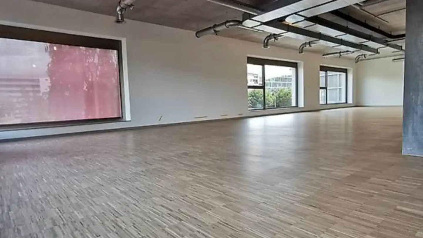 Commercial à louer - Brandstrasse 1, 8952 Schlieren