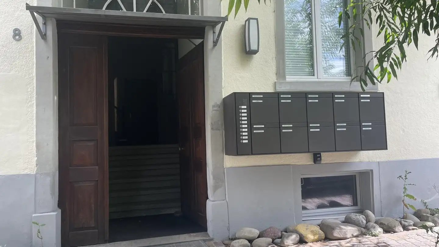 Commercial à louer - Zentralstrasse 8, 8610 Uster - Photo 2