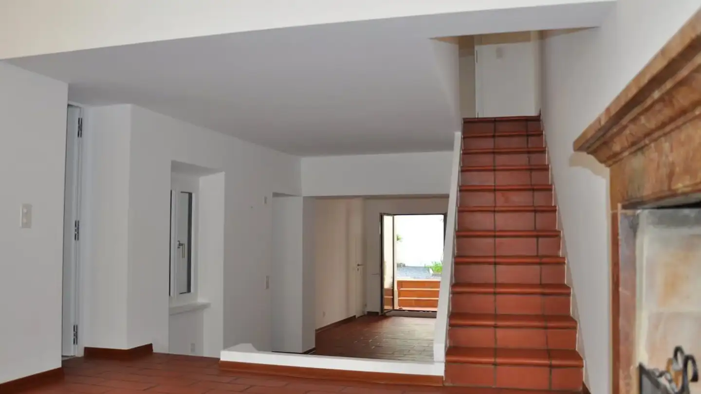 Duplex for rent - Piazza San Domenico 11, 6991 Neggio - Photo 2