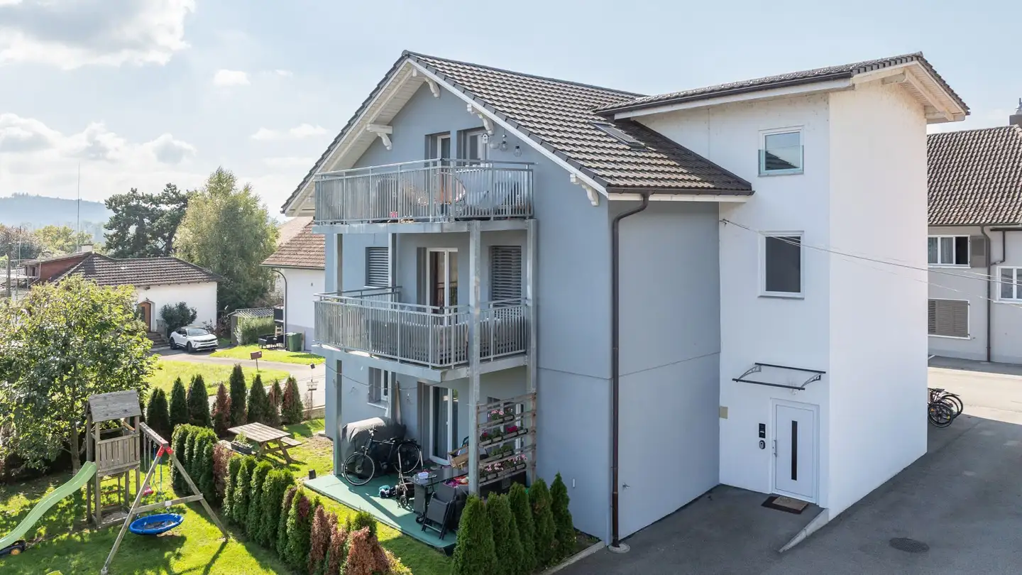 Residential building for sale - Hauptstrasse, 2554 Meinisberg