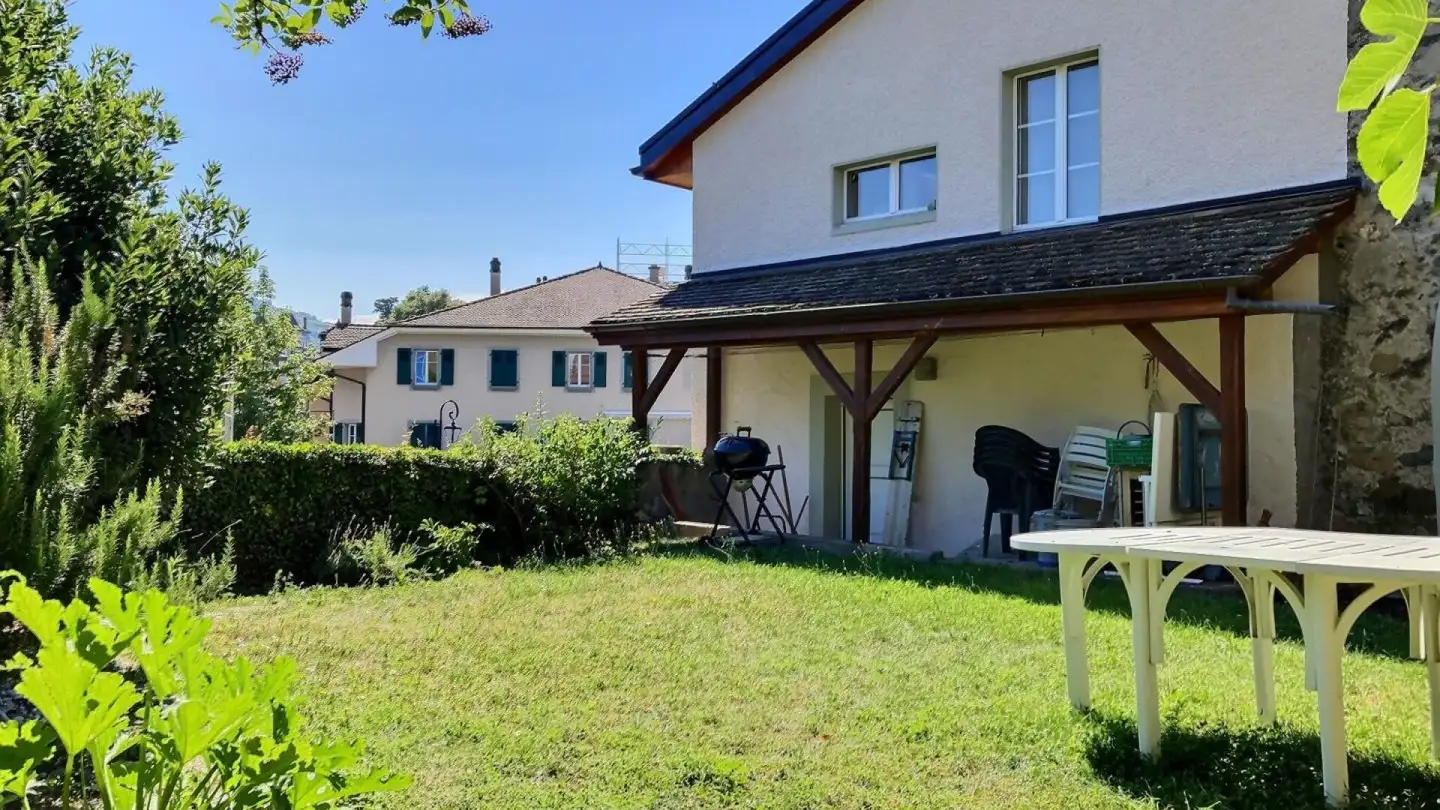 Immeuble mixte à vendre - 1095 Lutry