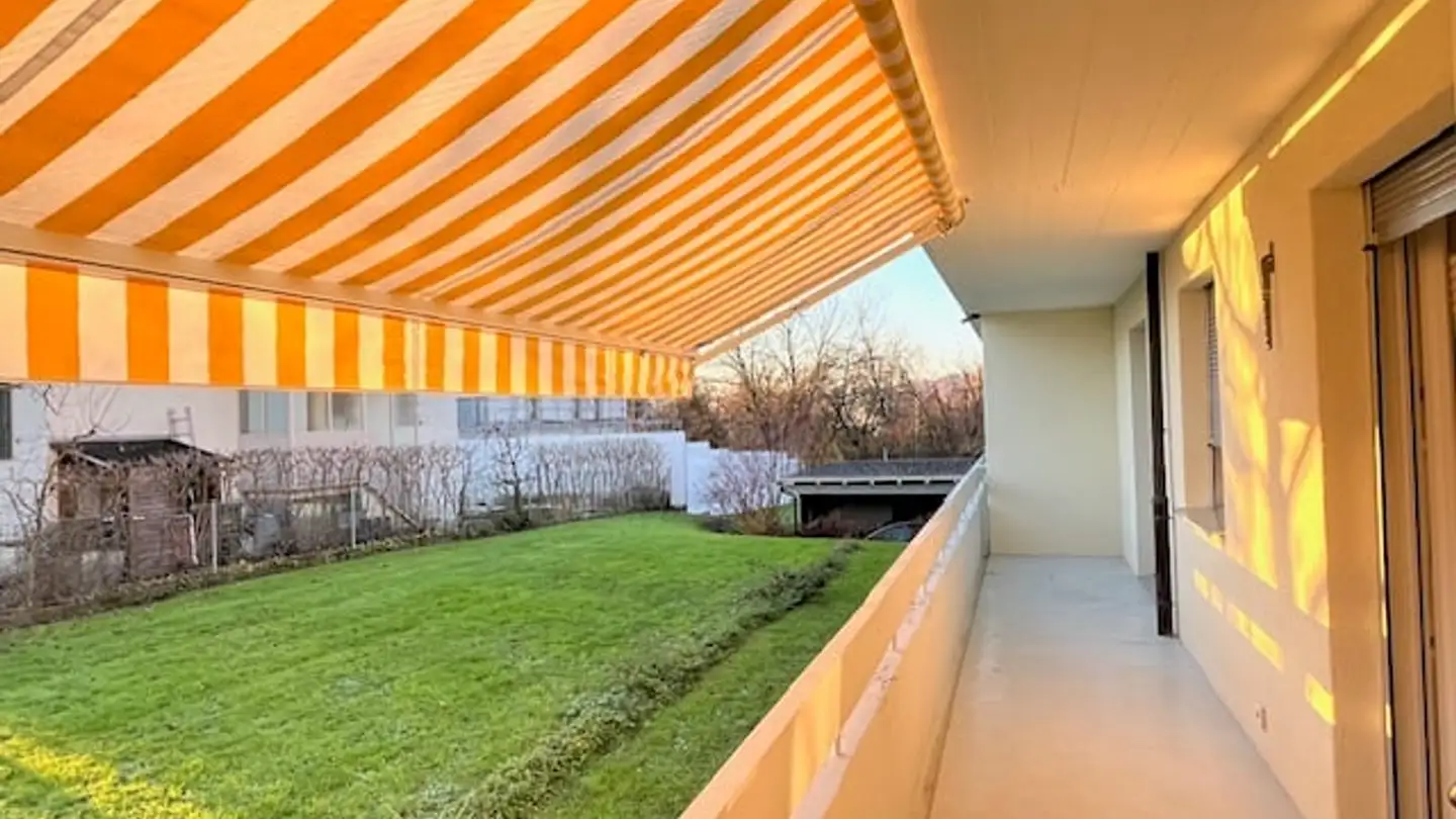 Appartement à louer - Im Russer 44, 8708 Männedorf