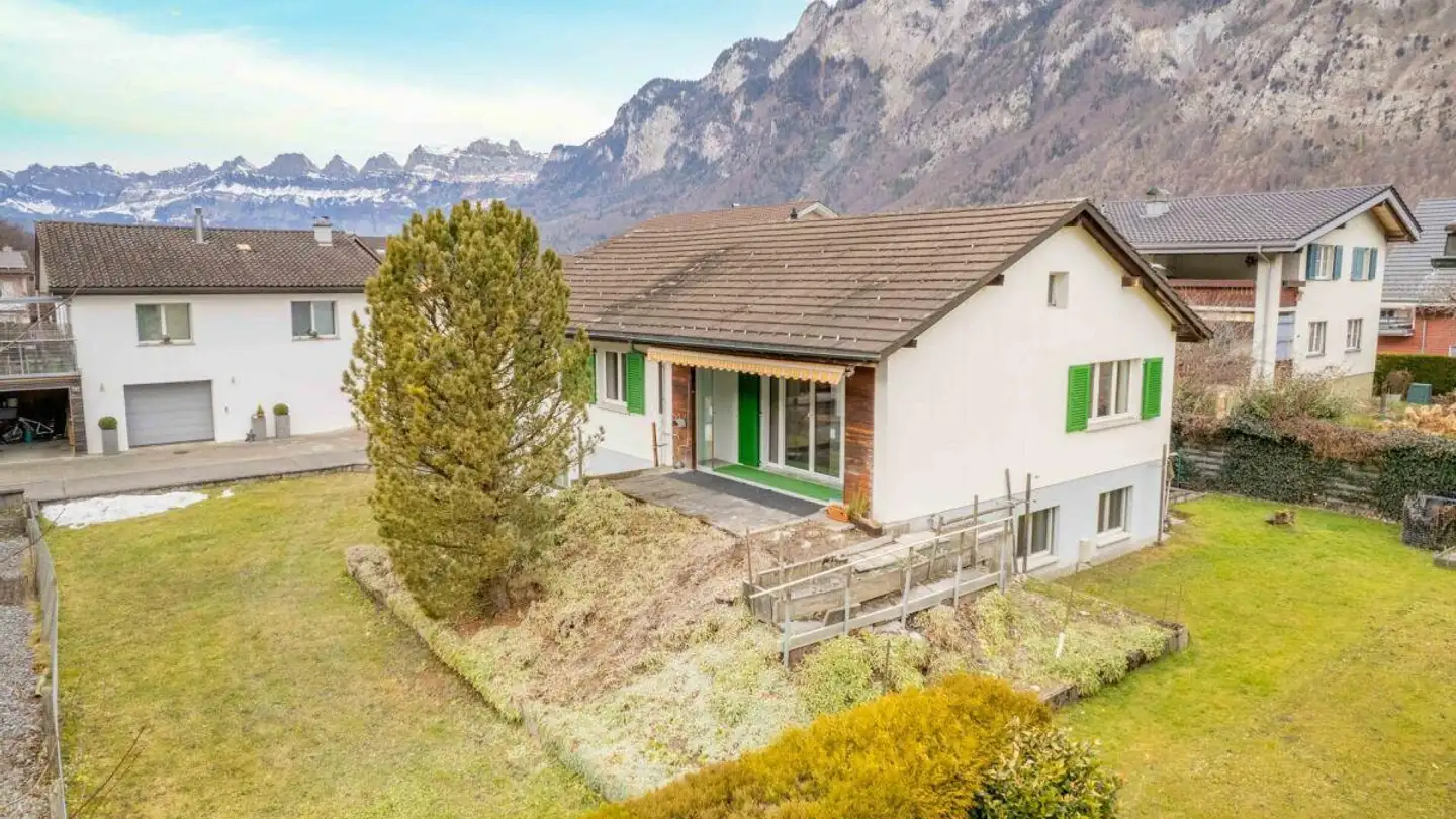 Einfamilienhaus kaufen - Lindenweg 6, 8889 Plons