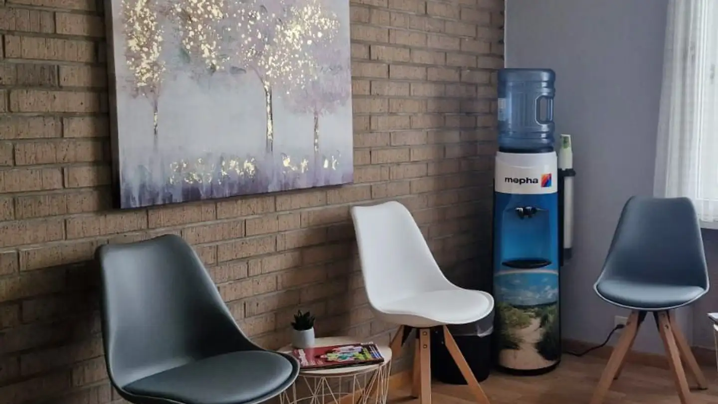 Spazio ufficio in affitto - Bahnhofstrasse 8, 8180 Bülach - Photo 2