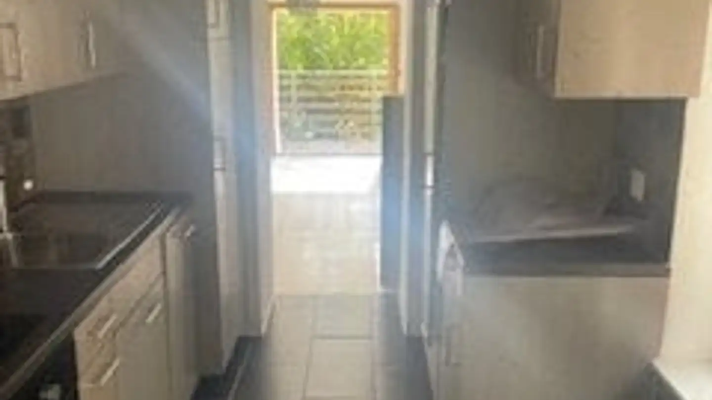 Wohnung mieten - Rue De La Pavia, 3963 Montana - Foto 3