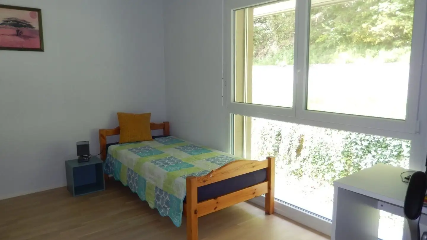 Chambre à louer - 2087 Cornaux NE