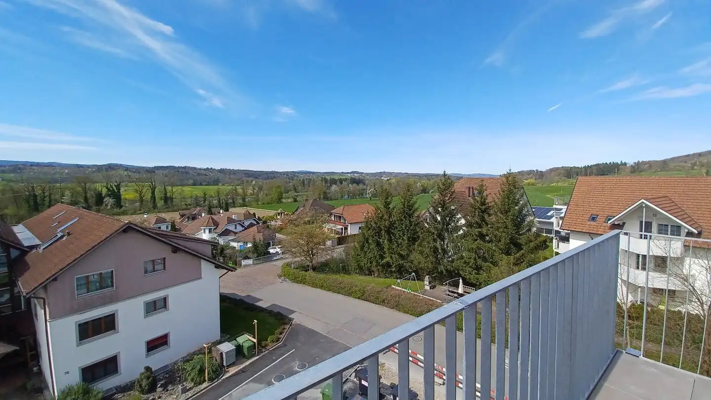 Attic flat for rent - Hinterdorfstrasse 82, 8918 Unterlunkhofen - Photo 2