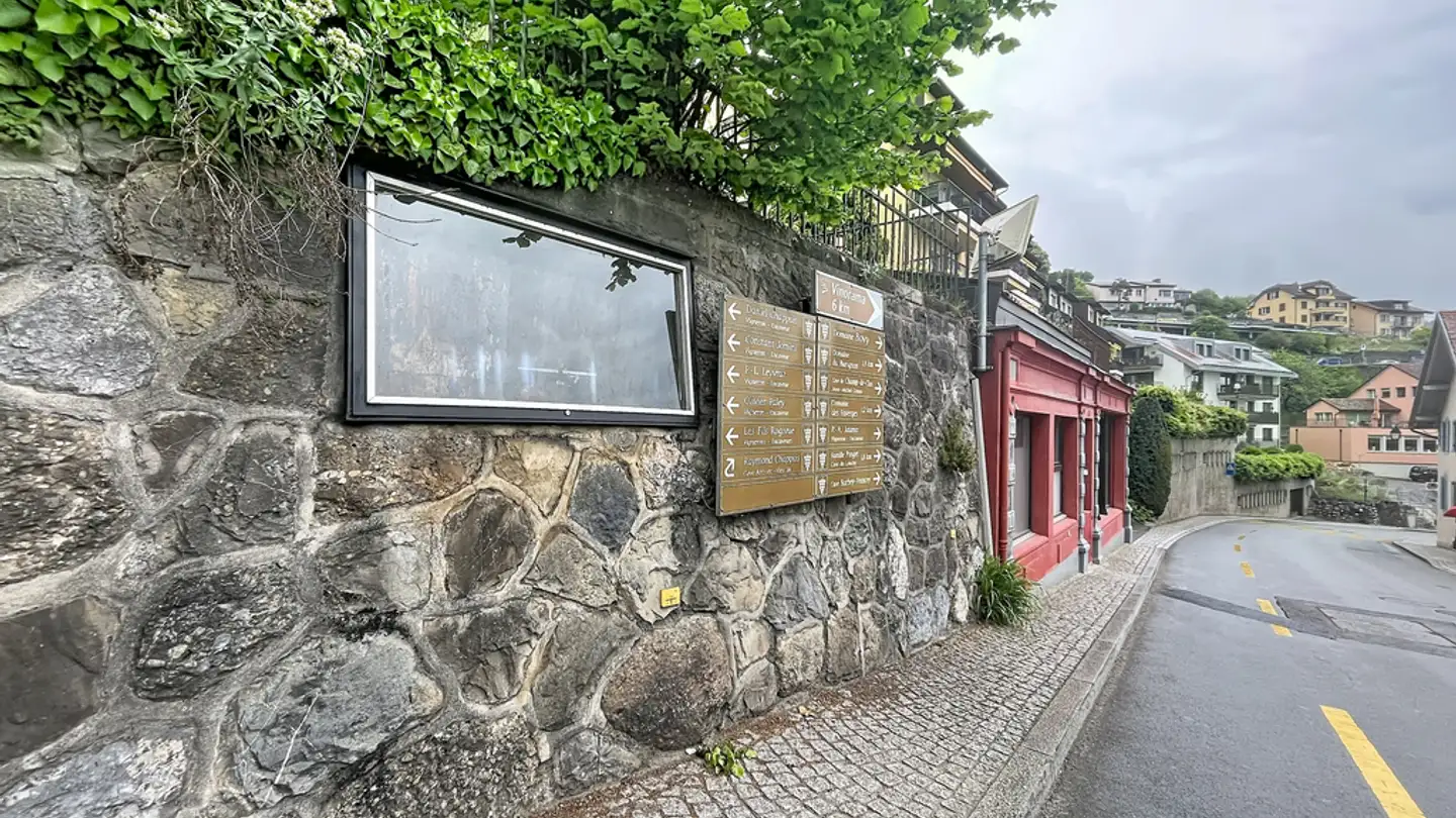 Window shop for rent - Route De Chardonne 2, 1071 Chexbres