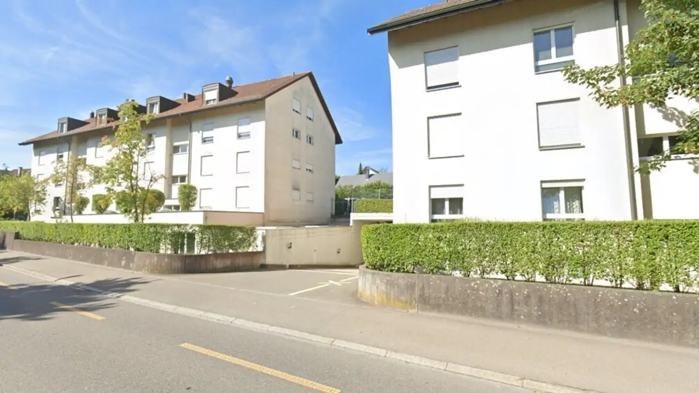 Place de parking souterraine à louer - Weststrasse, 8953 Dietikon