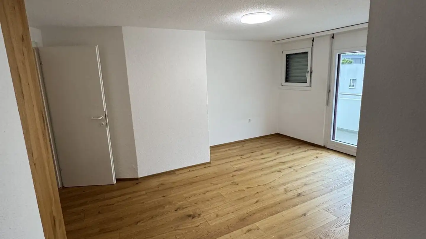 Zimmer mieten - Seewjinenstrasse 2, 3930 Visp - Foto 2