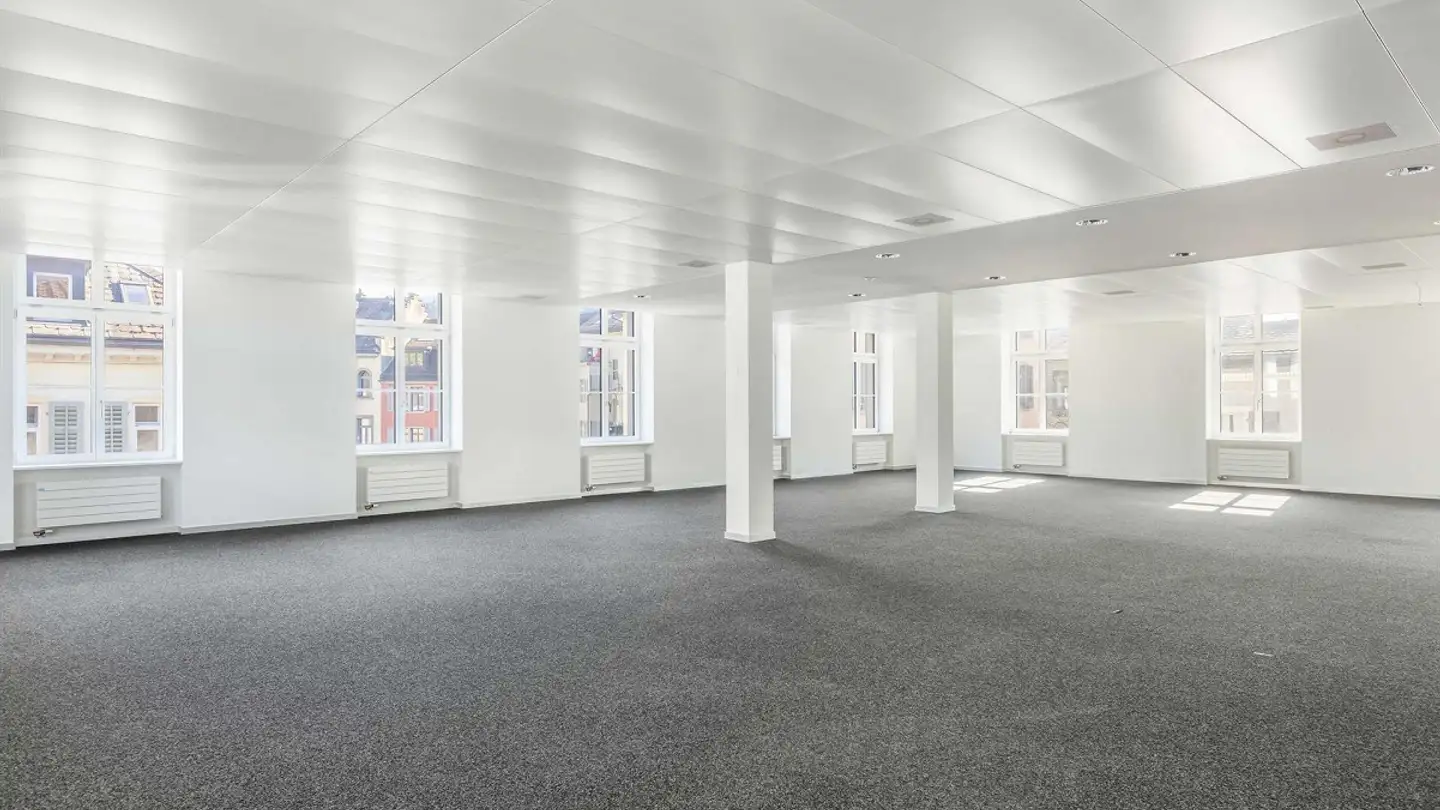 Commerciale in affitto - Bankstrasse 22, 8750 Glarus - Foto 2