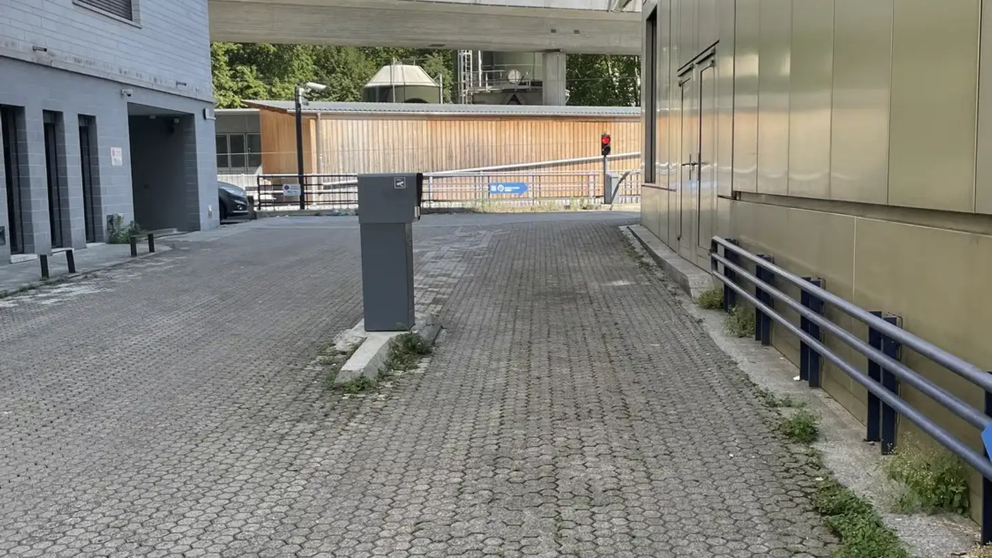Underground parking space for rent - Manessestrasse 85, 8045 Zürich - Photo 3