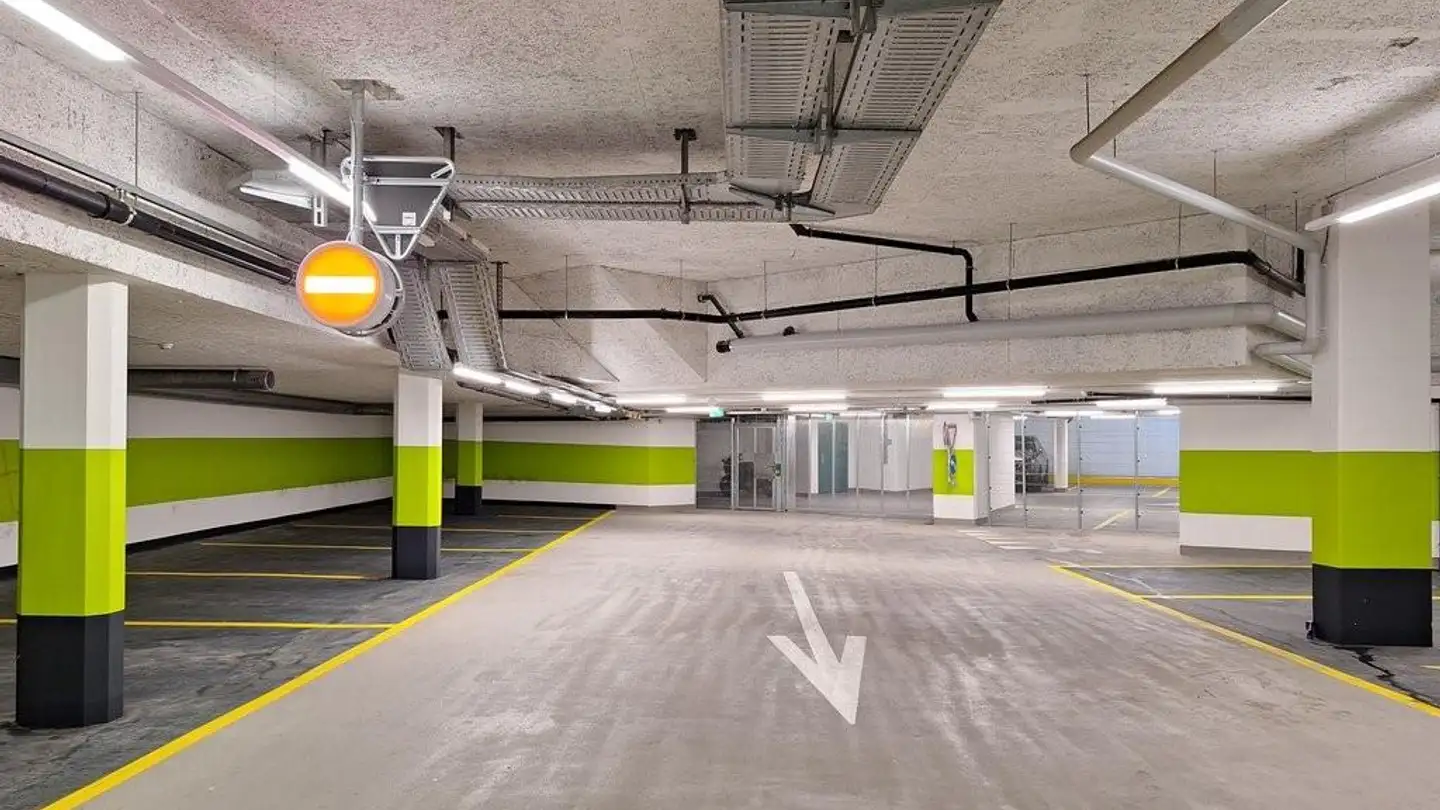 Place de parking souterraine à louer - Alte Bahnhofstrasse 2, 5610 Wohlen AG - Photo 3