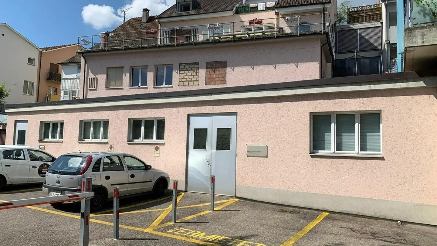 Gewerbe mieten - Hauptstrasse 84, 4147 Aesch BL
