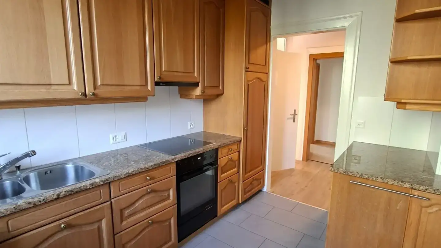 Appartamento in affitto - Loorenstrasse 2, 5443 Niederrohrdorf