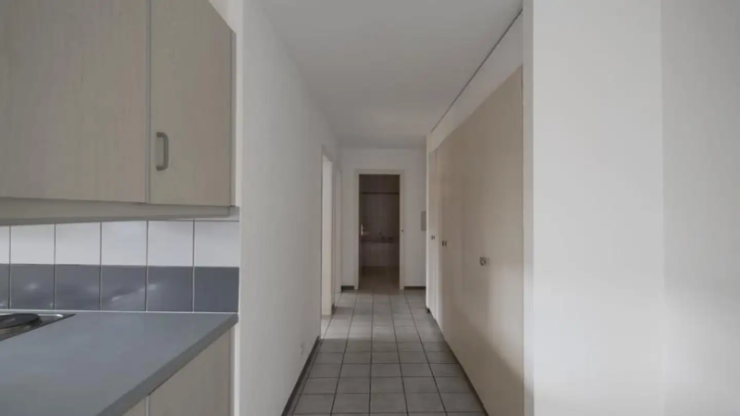 Apartment for rent - Route des Aunaires 21, 1870 Monthey - Photo 4
