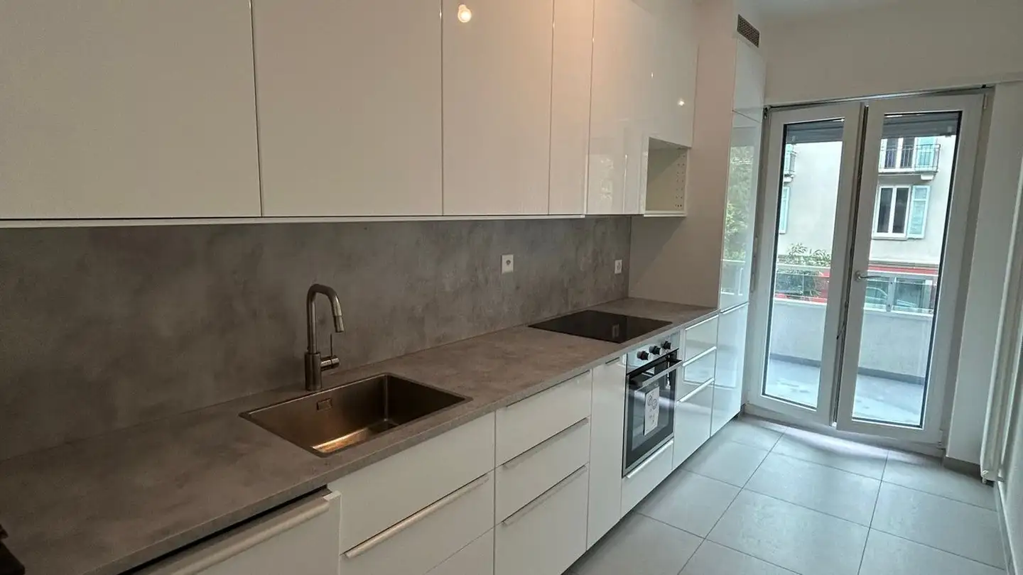 Wohnung mieten - Via Delle Scuole 15a, 6900 Lugano - Foto 2