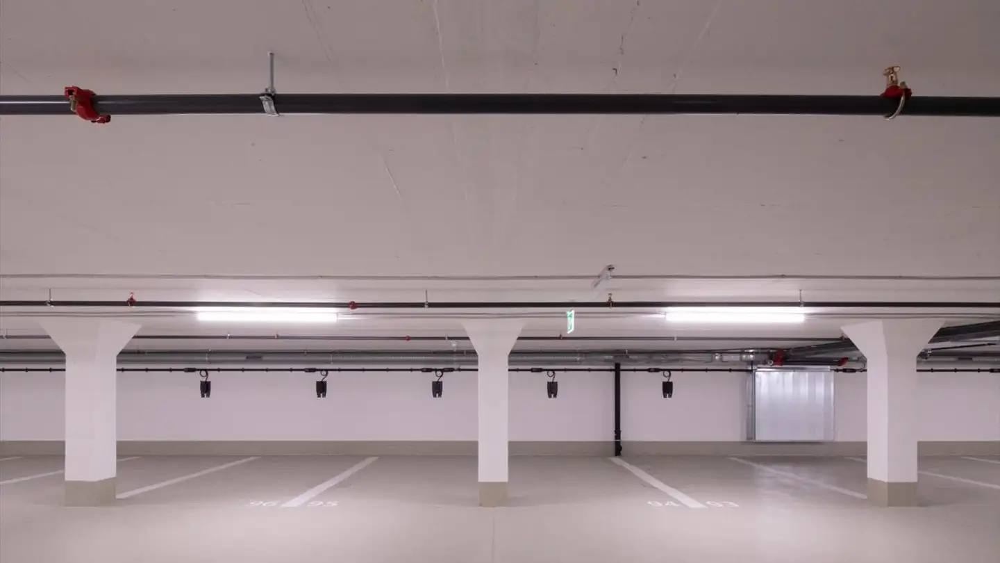 Outdoor parking space for rent - Avenue Du Grey 48, 1004 Lausanne