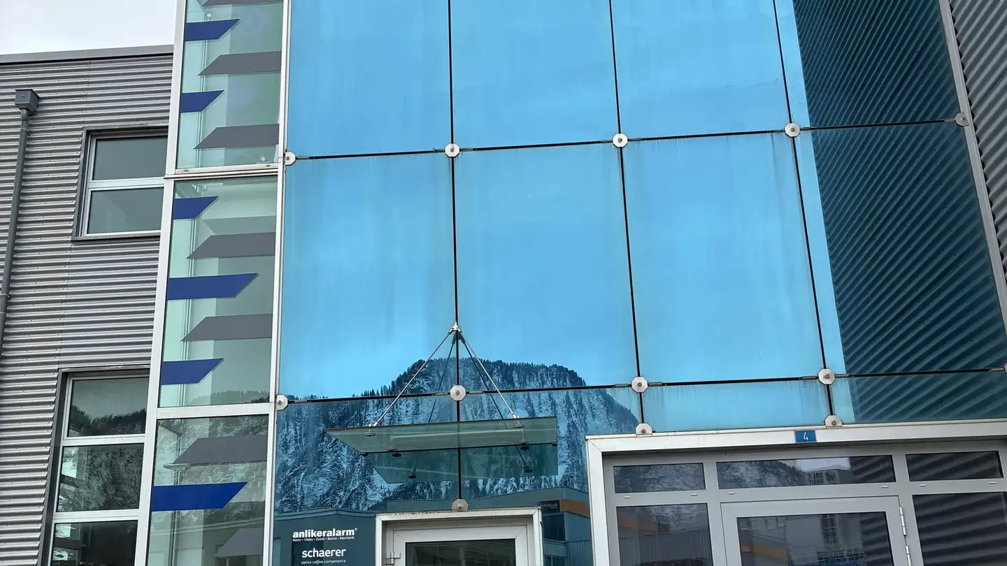 Industrieimmobilie mieten - Neugutstrasse 4, 7208 Malans GR - Foto 2