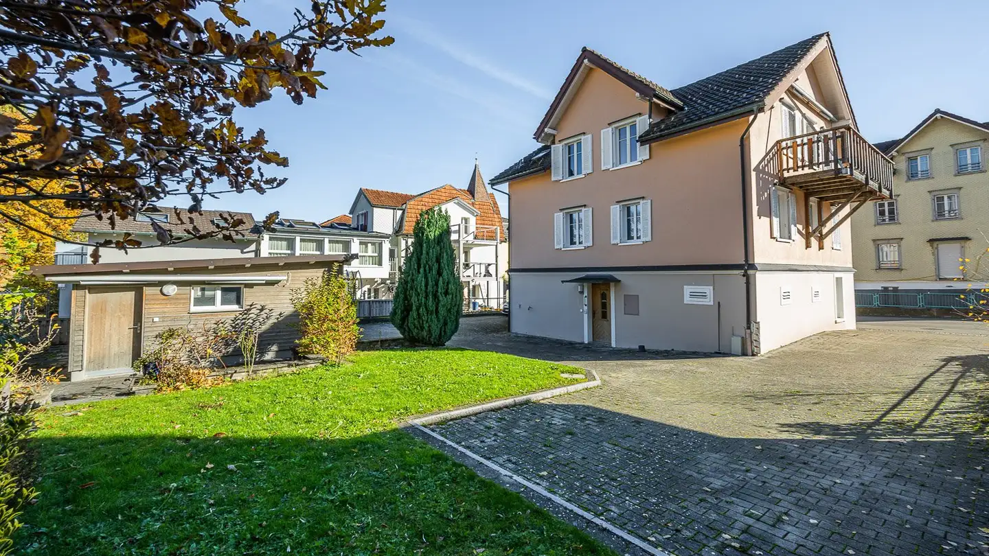 Residential building for sale - 9240 Uzwil