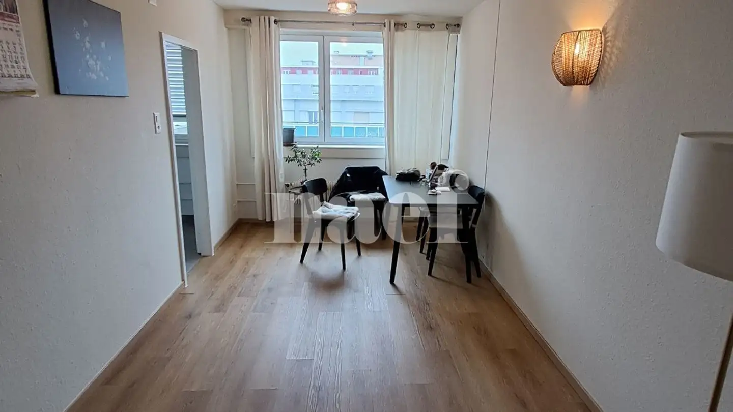 Apartment for rent - Avenue Léopold-Robert 23, 2300 La Chaux-de-Fonds - Photo 4