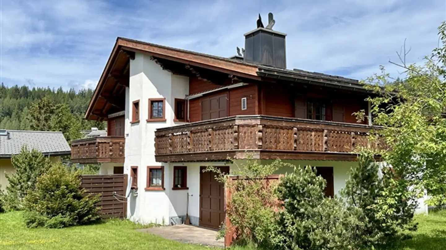 Apartment for sale - Tgampi Saura 30, 7083 Lantsch/Lenz