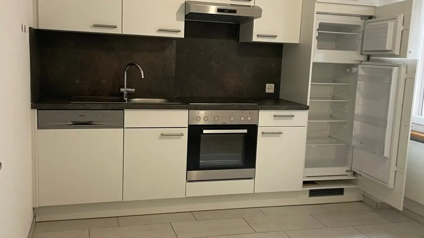 Apartment for rent - Schulhausstrasse 1, 8783 Linthal